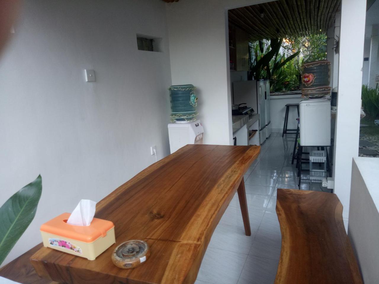 Andy Guesthouse Canggu Extérieur photo